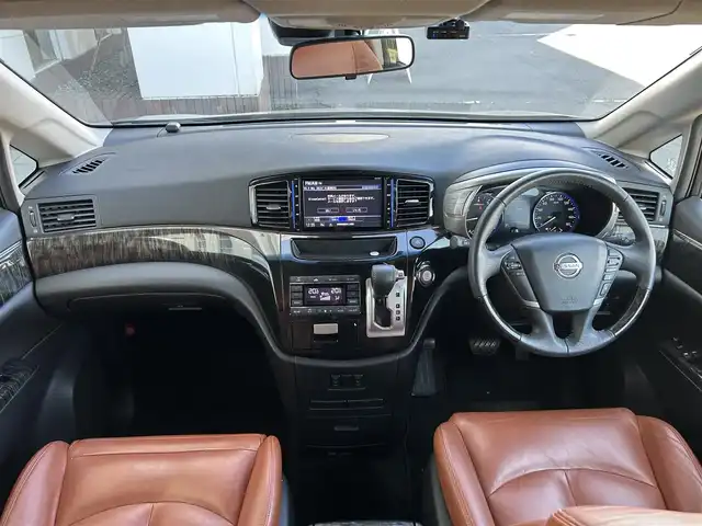 日産 エルグランド 250HWS Sジェットブラック アーバンクロム 静岡県 2020(令2)年 3.4万km ファントムブラック 純正10インチナビ/フルセグTV/両側パワスラ/Bモニター/フリップダウンモニター/前ドラレコ/LEDヘッドライト/ETC/レザーシート/WAC/デュアルエアコン/電動リアゲート/純正18AW