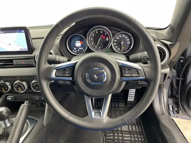 マツダ ロードスター ＲＦ S 鹿児島県 2022(令4)年 1万km マシーングレープレミアムM １オーナー　/メーカーナビ　/（Ｂｌｕｅｔｏｏｔｈ/フルセグＴＶ/DVD/CD)　/ブラインドスポットモニター　/革巻きステアリング　/前方ドライブレコーダー　/シートヒーター　/クルーズコントロール　/コーナーセンサー　/電動オープン/プッシュスタートボタン/保証書/取扱説明書/スマートキー/スペアキー1本