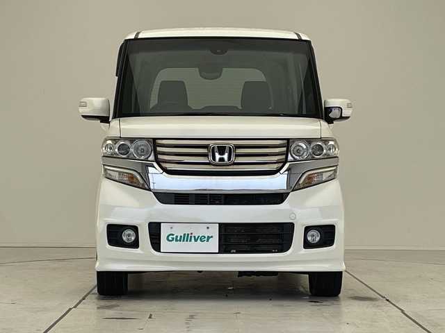 ホンダ Ｎ ＢＯＸ カスタム ターボ SSパッケージ 愛知県 2014(平26)年 6.7万km プレミアムホワイトパール 安心パッケージ/純正ナビ/両側パワースライドドア/シートヒーター/クルーズコントロール/バックカメラ/純正アルミホイール/HIDヘッドライト/オートライト/ETC/フルセグ/CD DVD/Bluetooth/ステアリングスイッチ/スマートキー/プッシュスタート