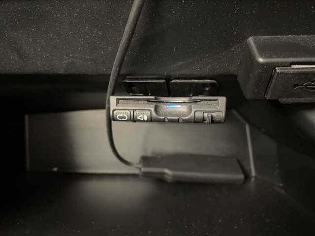 ホンダ Ｎ ＢＯＸ カスタム ターボ SSパッケージ 愛知県 2014(平26)年 6.7万km プレミアムホワイトパール 安心パッケージ/純正ナビ/両側パワースライドドア/シートヒーター/クルーズコントロール/バックカメラ/純正アルミホイール/HIDヘッドライト/オートライト/ETC/フルセグ/CD DVD/Bluetooth/ステアリングスイッチ/スマートキー/プッシュスタート