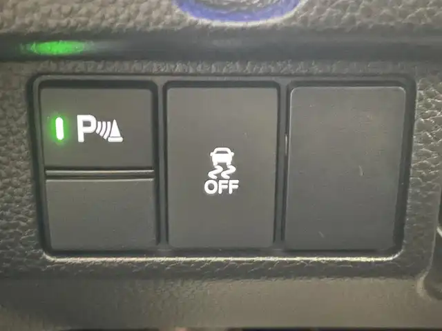 ホンダ Ｎ ＢＯＸ カスタム L ターボ スタイル+ブラック 愛知県 2023(令5)年 3.1万km プラチナホワイトパール 純正９型ナビ　シートヒーター　禁煙車　フルセグＴＶ　カープレイ　バックカメラ　ハーフレザー　両側パワスラ　前後ドラレコ　ホンダセンシング　衝突軽減　追従クルコン　パドルシフト　コーナーセンサー　ＬＥＤオートライト　フォグランプ　ETC　電動パーキング　リアロールシェード