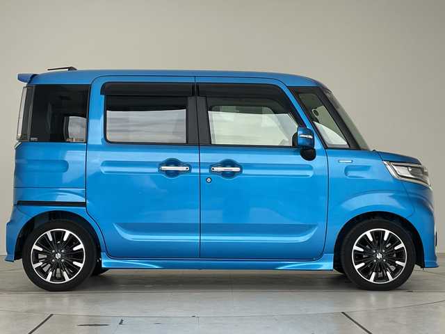 スズキ スペーシア カスタム HYBRID XS ターボ 愛知県 2017(平29)年 1.5万km ブリスクブルーM スズキセーフティサポート/純正8型ナビ/全方位カメラ/両側パワースライドドア/クルーズコントロール/シートヒーター/バックカメラ/ヘッドアップディスプレイ/コーナーセンサー/純正アルミホイール/LEDヘッドライト/オートマチックハイビーム/ドライブレコーダー/ETC/衝突軽減システム/フルセグ/CD DVD/Bluetooth/ステアリングスイッチ/スマートキー/プッシュスタート