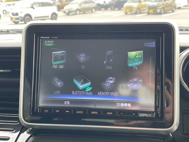 スズキ スペーシア カスタム HYBRID XS ターボ 愛知県 2017(平29)年 1.5万km ブリスクブルーM スズキセーフティサポート/純正8型ナビ/全方位カメラ/両側パワースライドドア/クルーズコントロール/シートヒーター/バックカメラ/ヘッドアップディスプレイ/コーナーセンサー/純正アルミホイール/LEDヘッドライト/オートマチックハイビーム/ドライブレコーダー/ETC/衝突軽減システム/フルセグ/CD DVD/Bluetooth/ステアリングスイッチ/スマートキー/プッシュスタート