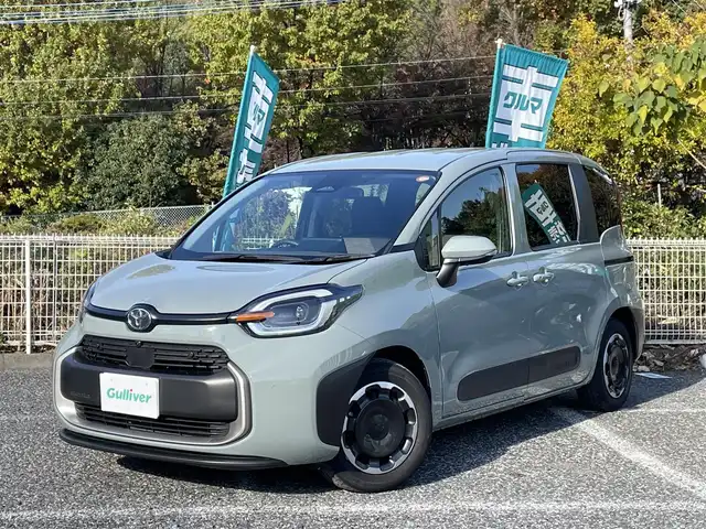 トヨタ シエンタ Z 埼玉県 2023(令5)年 2.9万km アーバンカーキ コンフォートパッケージ/前席シートヒーター/純正ナビ/パノラミックビューモニター/ビルトインETC2.0/ナビ連動前後ドラレコ/両側パワースライドドア/クリアランスソナー/LEDヘッドライト/レーダークルーズコントロール/セーフティセンス/プッシュスタート/スマートキー/保証書付整備手帳/取扱説明書