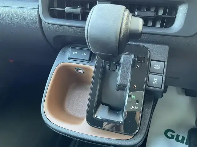 トヨタ シエンタ Z 埼玉県 2023(令5)年 2.9万km アーバンカーキ コンフォートパッケージ/前席シートヒーター/純正ナビ/パノラミックビューモニター/ビルトインETC2.0/ナビ連動前後ドラレコ/両側パワースライドドア/クリアランスソナー/LEDヘッドライト/レーダークルーズコントロール/セーフティセンス/プッシュスタート/スマートキー/保証書付整備手帳/取扱説明書