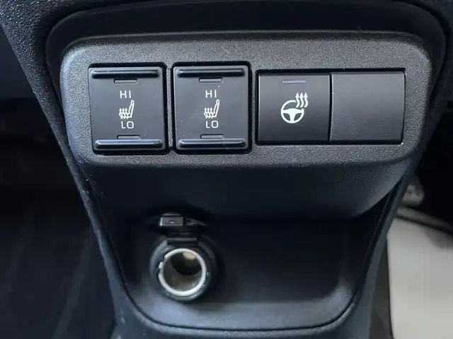 トヨタ シエンタ Z 埼玉県 2023(令5)年 2.9万km アーバンカーキ コンフォートパッケージ/前席シートヒーター/純正ナビ/パノラミックビューモニター/ビルトインETC2.0/ナビ連動前後ドラレコ/両側パワースライドドア/クリアランスソナー/LEDヘッドライト/レーダークルーズコントロール/セーフティセンス/プッシュスタート/スマートキー/保証書付整備手帳/取扱説明書