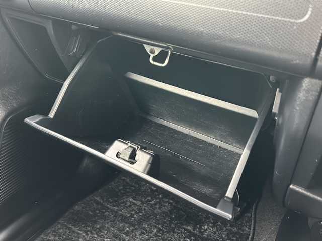 日産 キックス RX 秋田県 2012(平24)年 7.6万km チタニウムグレーメタリック 社外メモリナビ/社外CD、TV/取説、保証書/スペアキー/４WD