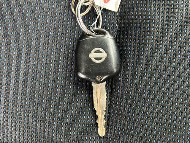 日産 キックス RX 秋田県 2012(平24)年 7.6万km チタニウムグレーメタリック 社外メモリナビ/社外CD、TV/取説、保証書/スペアキー/４WD