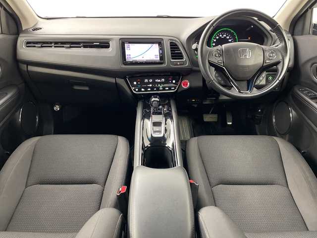 ホンダ ヴェゼル ハイブリッド X ホンダセンシング 道央・札幌 2018(平30)年 7.8万km ルーセブラックM ・ワンオーナー/・純正ナビ＆ＴＶ＆ＢＴ＆ＤＶＤ＆ＣＤ＆ＵＳＢ/・バックカメラ/・ホンダセンシング/・レーンキープアシスト/・横滑り防止/・パドルシフト/・アダプティブクルーズコントロール/・フロントワイパーデアイサー/・ドアミラーヒーター/・前席シートヒーター/・オートライト/・ＬＥＤヘッドライト/・電動パーキングブレーキ/・ブレーキホールド/・純正リモコンスターター/・保証書有り