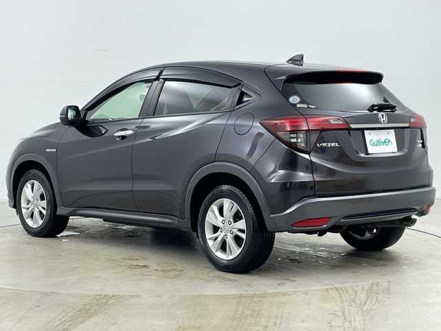 ホンダ ヴェゼル ハイブリッド X ホンダセンシング 道央・札幌 2018(平30)年 7.8万km ルーセブラックM ・ワンオーナー/・純正ナビ＆ＴＶ＆ＢＴ＆ＤＶＤ＆ＣＤ＆ＵＳＢ/・バックカメラ/・ホンダセンシング/・レーンキープアシスト/・横滑り防止/・パドルシフト/・アダプティブクルーズコントロール/・フロントワイパーデアイサー/・ドアミラーヒーター/・前席シートヒーター/・オートライト/・ＬＥＤヘッドライト/・電動パーキングブレーキ/・ブレーキホールド/・純正リモコンスターター/・保証書有り