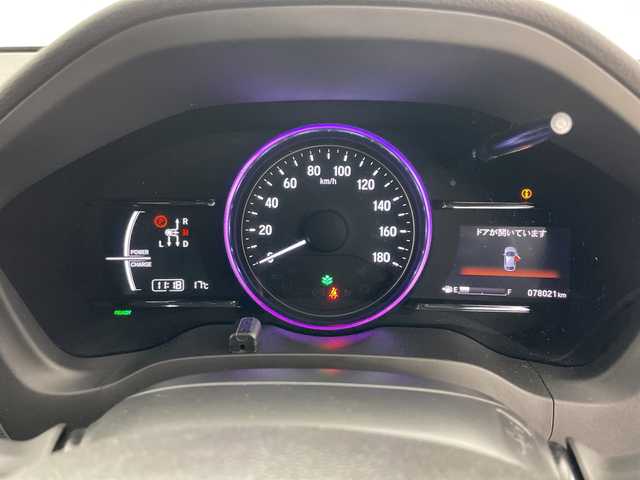 ホンダ ヴェゼル ハイブリッド X ホンダセンシング 道央・札幌 2018(平30)年 7.8万km ルーセブラックM ・ワンオーナー/・純正ナビ＆ＴＶ＆ＢＴ＆ＤＶＤ＆ＣＤ＆ＵＳＢ/・バックカメラ/・ホンダセンシング/・レーンキープアシスト/・横滑り防止/・パドルシフト/・アダプティブクルーズコントロール/・フロントワイパーデアイサー/・ドアミラーヒーター/・前席シートヒーター/・オートライト/・ＬＥＤヘッドライト/・電動パーキングブレーキ/・ブレーキホールド/・純正リモコンスターター/・保証書有り