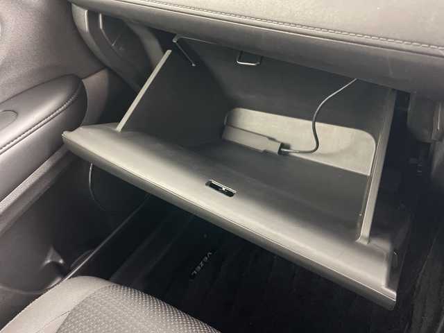 ホンダ ヴェゼル ハイブリッド X ホンダセンシング 道央・札幌 2018(平30)年 7.8万km ルーセブラックM ・ワンオーナー/・純正ナビ＆ＴＶ＆ＢＴ＆ＤＶＤ＆ＣＤ＆ＵＳＢ/・バックカメラ/・ホンダセンシング/・レーンキープアシスト/・横滑り防止/・パドルシフト/・アダプティブクルーズコントロール/・フロントワイパーデアイサー/・ドアミラーヒーター/・前席シートヒーター/・オートライト/・ＬＥＤヘッドライト/・電動パーキングブレーキ/・ブレーキホールド/・純正リモコンスターター/・保証書有り