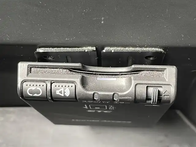 ホンダ Ｎ ＢＯＸ カスタム SSパッケージ 三重県 2014(平26)年 8.4万km スマートブラック (株)IDOMが運営する【じしゃロン四日市店】の自社ローン専用車両になります。こちらは現金またはオートローンご利用時の価格です。自社ローンご希望の方は別途その旨お申付け下さい/純正SDナビ【CD/DVD/Bluetooth】/バックカメラ/ETC/両側パワースライドドア/ステアリングスイッチ/プッシュスタート/スマートキー/電格ウィンカーミラー