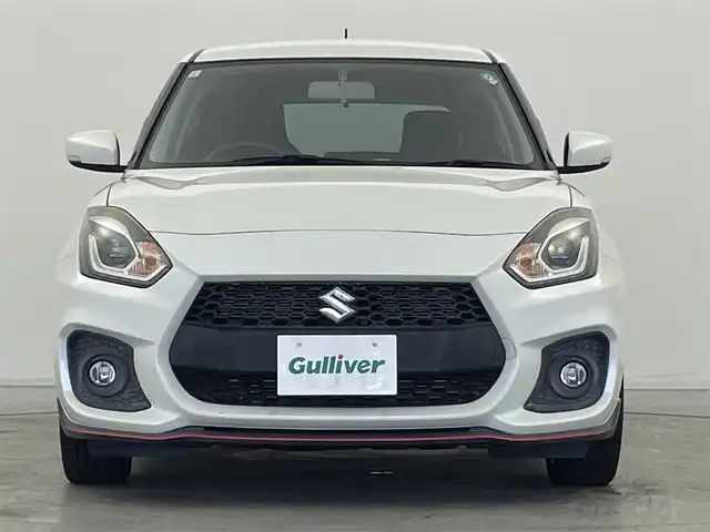 スズキ スイフト スポーツ 群馬県 2019(令1)年 2.9万km ピュアホワイトP 6速マニュアルターボ/Sport専用 フロントシート［Sportロゴ入り］/Sport専用 バンパー＆グリル/Sport専用 サイドアンダースポイラー/社外　パナソニック　ストラーダ　ナビ/・CD/DVD/SD(MSV)/USB/Bluetooth/フルセグTV/シートヒーター /クルーズコントロール/LEDヘッドライト/オートライト /フォグランプ （F/R）/純正17インチAW/ステアリングリモコン/スマートキー /プッシュスタート