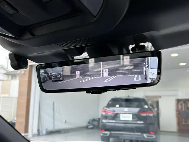 スバル フォレスター STIスポーツ 埼玉県 2024(令6)年 0.5万km クリスタルホワイトP ワンオーナー/登録時走行距離4286km/アイサイト/AWD/DIATONESONDナビ（NR-MZ300BIN-F-3）/XMODE、スポーツモード/デジタルインナーミラー/Bカメラ、Fカメラ/フルセグ/前席パワーシート/全席シートヒーター/ドラレコ/ETC/パドルシフト/ハンドルヒーター/充電ポート×４/デュアルエアコン/スペアキー/保証書、取説、ナビ取説