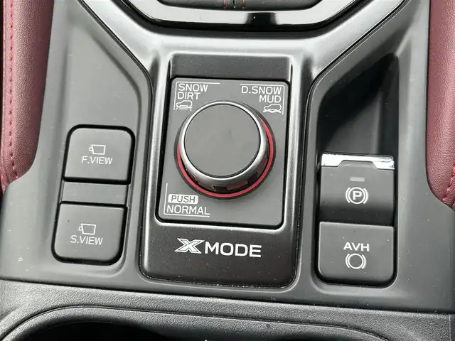スバル フォレスター STIスポーツ 埼玉県 2024(令6)年 0.5万km クリスタルホワイトP ワンオーナー/登録時走行距離4286km/アイサイト/AWD/DIATONESONDナビ（NR-MZ300BIN-F-3）/XMODE、スポーツモード/デジタルインナーミラー/Bカメラ、Fカメラ/フルセグ/前席パワーシート/全席シートヒーター/ドラレコ/ETC/パドルシフト/ハンドルヒーター/充電ポート×４/デュアルエアコン/スペアキー/保証書、取説、ナビ取説