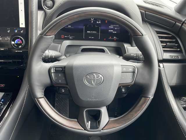 トヨタ アルファード Z 愛知県 2025(令7)年 0.1万km プラチナホワイトパールマイカ トヨタセーフティセンス/衝突軽減システム/純正14型ディズプレイオーディオ　ナビあり/フリップダウンモニター/三眼LEDヘッドライト/全方位カメラ/両側パワースライドドア/ガラスルーフ/レーダークルーズコントロール/シートヒーター/ユニバーサルステップ/エアシート/フルセグ/Bluetooth/バックカメラ/電動リアゲート/パワーシート/ヘッドアップディスプレイ/コーナーセンサー/純正アルミホイール/ETC2.0/ブラインドスポットモニター/ステアリングヒーター/インテリジェントミラー/リアオートエアコン/オートマチックハイビーム/ステアリングスイッチ/スマートキー/プッシュスタート