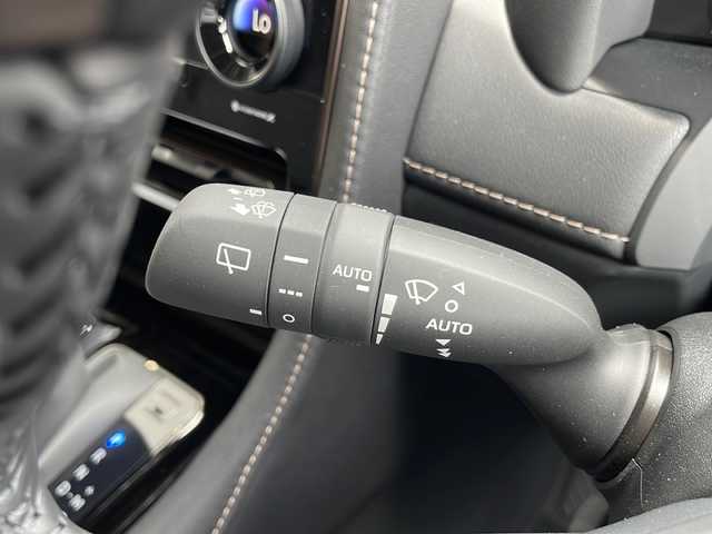 トヨタ アルファード Z 愛知県 2025(令7)年 0.1万km プラチナホワイトパールマイカ トヨタセーフティセンス/衝突軽減システム/純正14型ディズプレイオーディオ　ナビあり/フリップダウンモニター/三眼LEDヘッドライト/全方位カメラ/両側パワースライドドア/ガラスルーフ/レーダークルーズコントロール/シートヒーター/ユニバーサルステップ/エアシート/フルセグ/Bluetooth/バックカメラ/電動リアゲート/パワーシート/ヘッドアップディスプレイ/コーナーセンサー/純正アルミホイール/ETC2.0/ブラインドスポットモニター/ステアリングヒーター/インテリジェントミラー/リアオートエアコン/オートマチックハイビーム/ステアリングスイッチ/スマートキー/プッシュスタート
