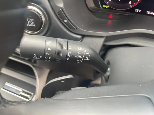 マツダ ＣＸ－６０ XD HV エクスクルーシブスポーツ 愛媛県 2023(令5)年 1.3万km ロジウムホワイトプレミアムメタリック 純正ナビ(AM/FM/スマホ連携/BT/フルセグTV)/全周囲カメラ　/BOSEサウンド　/レーダークルーズコントロール　/置くだけ充電　/全席シートヒーター　/D/N席パワーシート　/D/N席シートベンチレーション　/電動リアゲート　/パドルシフト　/ステアリングヒーター/ステアリングスイッチ/ブラインドスポットモニター/ETC/トノカバー/社外ヒッチメンバー積込/現状サマー(純正AW)(235/50/R20)