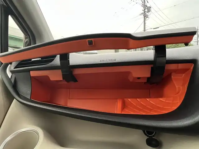トヨタ シエンタ G 愛知県 2016(平28)年 5.7万km ヴィンテージブラウンパールクリスタルシャイン スマートキー/プッシュスタート/純正ナビ/フルセグTV/BT/バックカメラ/ビルトイン2.0ETC/両側パワースライドドア/トヨタセーフティセンス/フロアマット/ステアリングスイッチ/社外15インチAW/取説/スペアキー