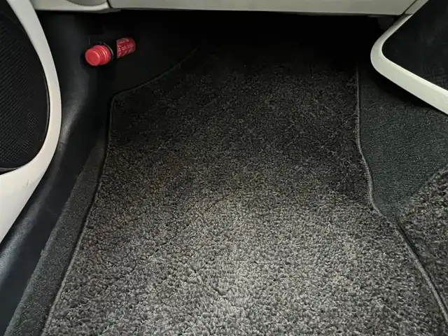 トヨタ シエンタ G 愛知県 2016(平28)年 5.7万km ヴィンテージブラウンパールクリスタルシャイン スマートキー/プッシュスタート/純正ナビ/フルセグTV/BT/バックカメラ/ビルトイン2.0ETC/両側パワースライドドア/トヨタセーフティセンス/フロアマット/ステアリングスイッチ/社外15インチAW/取説/スペアキー