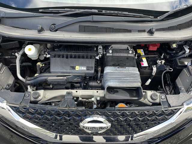 日産 デイズ ハイウェイスターG ターボ 山口県 2021(令3)年 2.1万km ブラック 9インチ純正SDナビ【MM320D-L】/DVD再生機能有/フルセグテレビ/アラウンドビューモニター/Bluetooth/ETC2.0/ディスプレイ付自動防眩式ルームミラー/パーキングアシスト/車線逸脱警報/車線逸脱防止支援システム/踏み間違い衝突防止アシスト/前方衝突予測警報/ふらつき警報/ドライブレコーダー/LEDヘッドランプ/LEDフォグランプ/オートライト/USB電源ソケット/スマートキー/プッシュアップスタート/15インチ純正アルミホイール