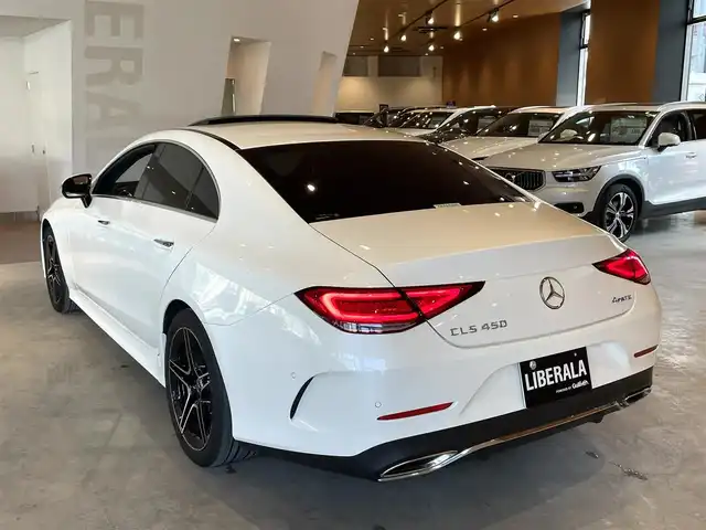 メルセデス・ベンツ ＣＬＳ４５０ 4マチック スポーツ 道央・札幌 2018(平30)年 4.8万km ダイヤモンドホワイト ダイヤモンドホワイト/エクスクルーシブパッケージ/・本革シート/・ヘッドアップディスプレイ/・Burmesterサラウンド/・シートベンチレーター/・アクティブマルチコントロールシートバック/・リラクゼーション機能/ガラススライディングルーフ/レーダーセーフティーPKＧ/360°カメラ/アダプティブハイビームアシストプラス/マルチビームＬＥＤ/シートヒーター/オートマチックテールゲート