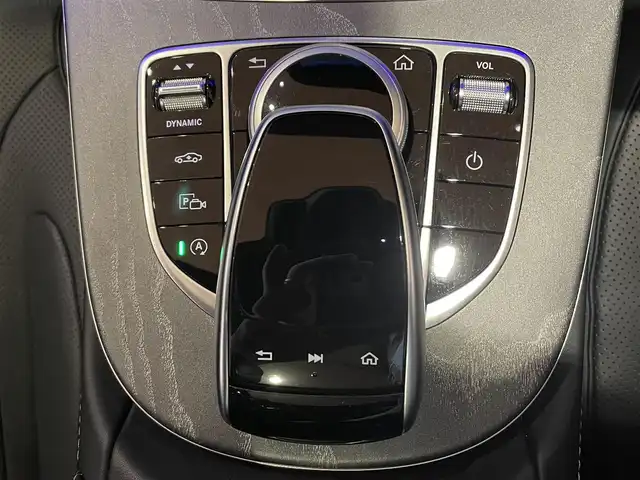 メルセデス・ベンツ ＣＬＳ４５０ 4マチック スポーツ 道央・札幌 2018(平30)年 4.8万km ダイヤモンドホワイト ダイヤモンドホワイト/エクスクルーシブパッケージ/・本革シート/・ヘッドアップディスプレイ/・Burmesterサラウンド/・シートベンチレーター/・アクティブマルチコントロールシートバック/・リラクゼーション機能/ガラススライディングルーフ/レーダーセーフティーPKＧ/360°カメラ/アダプティブハイビームアシストプラス/マルチビームＬＥＤ/シートヒーター/オートマチックテールゲート