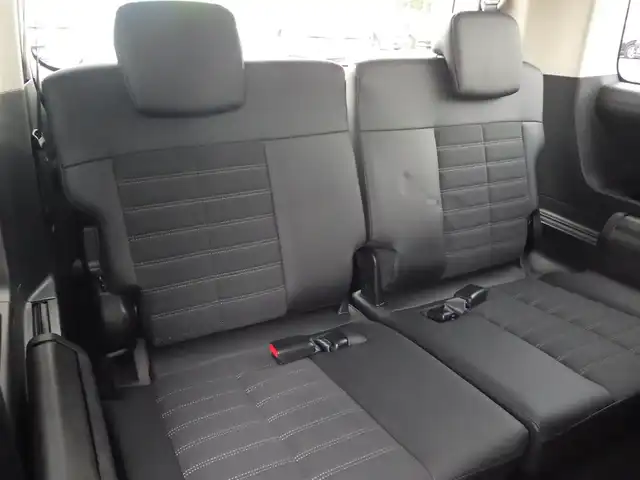 三菱 デリカＤ：５ シャモニー 千葉県 2025(令7)年 0.1千km 黒Ⅱ e-Assist/・衝突被害軽減ブレーキシステム（FCM）/・車線逸脱警報システム（LDW）/・レーダークルーズコントロールシステム（ACC）/・誤発進抑制機能（前進＆後退時）（UMS）/・オートマチックハイビーム[AHB]/エレクトリックテールゲート/両側パワースライドドア/ハーフレザーシート/運転席パワーシート/前席シートヒーター/11インチ純正メモリーナビ/地デジTV/【DVD/CD再生機能　Bluetooth接続】/【Apple CarPlay　Android Auto対応】/マルチアラウンドモニター/革巻きステアリング/ステアリングヒーター/ステアリングスイッチ/パドルシフト/LEDヘッドライト/ウインカーミラー/純正18インチアルミホイル/サイド/カーテンエアバッグ/キーレスオペレーションシステム