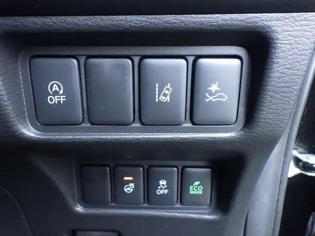 三菱 デリカＤ：５ シャモニー 千葉県 2025(令7)年 0.1千km 黒Ⅱ e-Assist/・衝突被害軽減ブレーキシステム（FCM）/・車線逸脱警報システム（LDW）/・レーダークルーズコントロールシステム（ACC）/・誤発進抑制機能（前進＆後退時）（UMS）/・オートマチックハイビーム[AHB]/エレクトリックテールゲート/両側パワースライドドア/ハーフレザーシート/運転席パワーシート/前席シートヒーター/11インチ純正メモリーナビ/地デジTV/【DVD/CD再生機能　Bluetooth接続】/【Apple CarPlay　Android Auto対応】/マルチアラウンドモニター/革巻きステアリング/ステアリングヒーター/ステアリングスイッチ/パドルシフト/LEDヘッドライト/ウインカーミラー/純正18インチアルミホイル/サイド/カーテンエアバッグ/キーレスオペレーションシステム