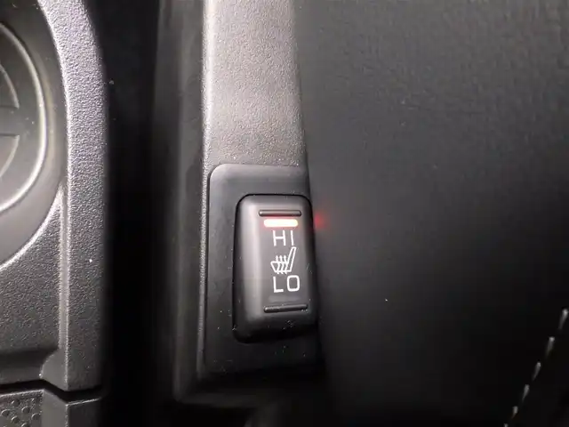 三菱 デリカＤ：５ シャモニー 千葉県 2025(令7)年 0.1千km 黒Ⅱ e-Assist/・衝突被害軽減ブレーキシステム（FCM）/・車線逸脱警報システム（LDW）/・レーダークルーズコントロールシステム（ACC）/・誤発進抑制機能（前進＆後退時）（UMS）/・オートマチックハイビーム[AHB]/エレクトリックテールゲート/両側パワースライドドア/ハーフレザーシート/運転席パワーシート/前席シートヒーター/11インチ純正メモリーナビ/地デジTV/【DVD/CD再生機能　Bluetooth接続】/【Apple CarPlay　Android Auto対応】/マルチアラウンドモニター/革巻きステアリング/ステアリングヒーター/ステアリングスイッチ/パドルシフト/LEDヘッドライト/ウインカーミラー/純正18インチアルミホイル/サイド/カーテンエアバッグ/キーレスオペレーションシステム