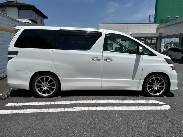 トヨタ ヴェルファイア 2．4Z プラチナセレクション 埼玉県 2009(平21)年 5.5万km ホワイトパールクリスタルシャイン /HDDナビ/フルセグテレビ/バックカメラ/フリップダウンモニター/ドアバイザー/プッシュスタート/両側パワースライドドア/ETC/ABS/WAC/PS/PW/
