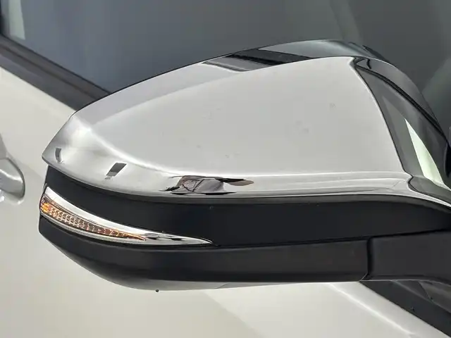 トヨタ ヴォクシー ZS 煌Ⅲ 福井県 2021(令3)年 3.1万km ホワイトパールクリスタルシャイン 純正ナビ/CD/DVD/Bluetooth/TV/トヨタセーフティーセンス/・プリクラッシュセーフティ/・レーンディパーチャーアラート/・オートマチックハイビーム/両側パワースライドドア/クルーズコントロール/バックカメラ/横滑り防止装置/レーンキープアシスト/LED/オートライト