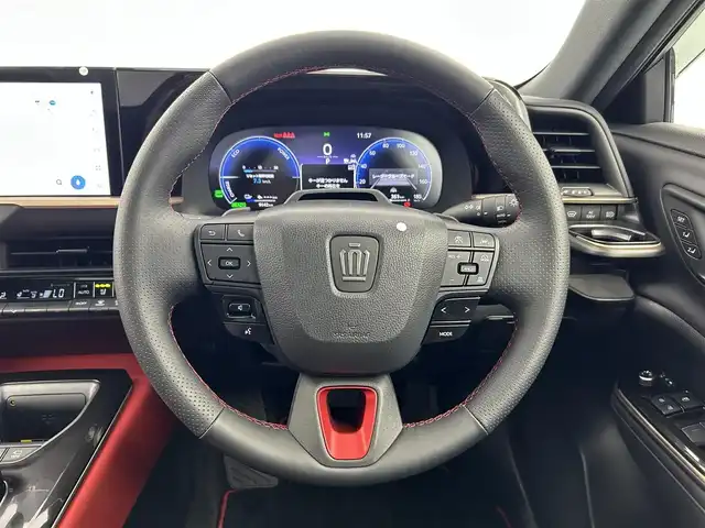 トヨタ クラウン スポーツ RS 愛知県 2024(令6)年 1万km パールⅡ ４WD/トヨタチームメイト/トヨタセーフティーセンス/・プリクラッシュ/・レーンアシスト/・ロードサイン/・レーダークルーズコントロール/・ブラインドスポットモニター/トヨタコネクト12.3インチナビ/・Bluetooth/・フルセグTV/パノラマミックビューモニター/置くだけ充電/パワーバックドア/デジタルインナーミラー/ドライブレコーダー/パワーシート（D/N）/シートヒーター（全席）/エアシート/純正21インチAW/ディライト