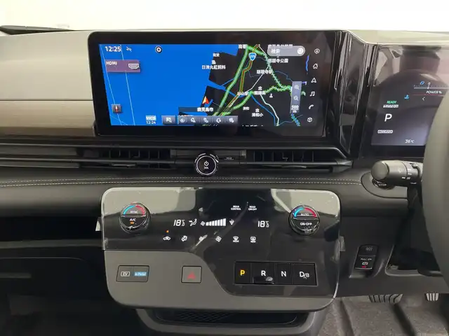 日産 セレナ e－パワー ハイウェイスター V 鹿児島県 2025(令7)年 0.1千km 白 登録済未使用車/プロパイロット（ナビリンク機能付）/+プロパイロット緊急停止支援システム（SOSコール機能付）/+SOSコール/アラウンドビューモニター（移動物 検知機能付）/12.3型NissanConnectナビゲーション/・フルセグTV、BT対応、USB、AM/FM/・AppleCarPlay、AndroidAuto、HDMI/ステアリングスイッチ/後席モニター/両側電動スライドドア/ドライブレコーダー（前後セット）/インテリジェントルームミラー/ETC2.0/ワイヤレス充電器/電動パーキングブレーキ/オートホールド機能/オートライト/アダプティブLEDヘッドライト/LEDフォグ/純正16インチアルミホイール