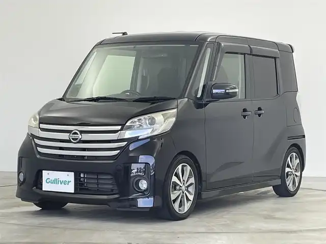 日産 デイズ ルークス ハイウェイスターターボ 群馬県 2014(平26)年 5.3万km ブラック ローダウン　純正７インチナビ　アラウンドビューモニター　両側パワースライドドア　ＨＩＤオートライト　シートヒーター　純正１５インチＡＷ　ステアリングリモコン　プッシュスタート　ＥＴＣ　禁煙車