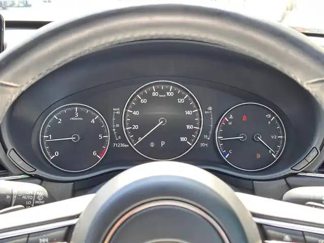 マツダ ＣＸ－３０ XD Lパッケージ 宮城県 2019(令1)年 7.2万km ジェットブラックマイカ BOSEサウンドシステム/360度セーフティパッケージ/・360度ビューモニター/・ドライバーモニタリング/CD/DVDプレーヤー＋フルセグTV/＝＝＝/iーActivsense/・スマートブレーキサポート/・AT誤発進抑制制御/・パーキングセンサー（フロント/リア）/・マツダレーダークルーズコントロール（全車速追従機能付）/・レーンキープアシストシステム/・車線逸脱警報システム/・ブラインドスポットモニタリング/・後側方接近車両検知（RCTA）/・前側方接近車両検知/・ドライバーアテンションアラート/・交通標識認識システム/クルージングトラフィックサポート/マツダコネクトナビ/・Bluetooth/・HDMI/ヘッドアップディスプレイ/ビルトインETC/ドライブレコーダー/パワーバックドア/本革シート/運転席メモリー機能付パワーシート/前席シートヒーター/ステアリングヒーター/革巻きステアリング/パドルシフト/電動パーキングブレーキ/ブレーキホールド/アダプティブLEDヘッドライト/スマートキー＆プッシュスタート/純正18インチAW/純正ラバーマット