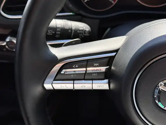 マツダ ＣＸ－３０ XD Lパッケージ 宮城県 2019(令1)年 7.2万km ジェットブラックマイカ BOSEサウンドシステム/360度セーフティパッケージ/・360度ビューモニター/・ドライバーモニタリング/CD/DVDプレーヤー＋フルセグTV/＝＝＝/iーActivsense/・スマートブレーキサポート/・AT誤発進抑制制御/・パーキングセンサー（フロント/リア）/・マツダレーダークルーズコントロール（全車速追従機能付）/・レーンキープアシストシステム/・車線逸脱警報システム/・ブラインドスポットモニタリング/・後側方接近車両検知（RCTA）/・前側方接近車両検知/・ドライバーアテンションアラート/・交通標識認識システム/クルージングトラフィックサポート/マツダコネクトナビ/・Bluetooth/・HDMI/ヘッドアップディスプレイ/ビルトインETC/ドライブレコーダー/パワーバックドア/本革シート/運転席メモリー機能付パワーシート/前席シートヒーター/ステアリングヒーター/革巻きステアリング/パドルシフト/電動パーキングブレーキ/ブレーキホールド/アダプティブLEDヘッドライト/スマートキー＆プッシュスタート/純正18インチAW/純正ラバーマット