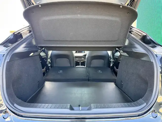 マツダ ＣＸ－３０ XD Lパッケージ 宮城県 2019(令1)年 7.2万km ジェットブラックマイカ BOSEサウンドシステム/360度セーフティパッケージ/・360度ビューモニター/・ドライバーモニタリング/CD/DVDプレーヤー＋フルセグTV/＝＝＝/iーActivsense/・スマートブレーキサポート/・AT誤発進抑制制御/・パーキングセンサー（フロント/リア）/・マツダレーダークルーズコントロール（全車速追従機能付）/・レーンキープアシストシステム/・車線逸脱警報システム/・ブラインドスポットモニタリング/・後側方接近車両検知（RCTA）/・前側方接近車両検知/・ドライバーアテンションアラート/・交通標識認識システム/クルージングトラフィックサポート/マツダコネクトナビ/・Bluetooth/・HDMI/ヘッドアップディスプレイ/ビルトインETC/ドライブレコーダー/パワーバックドア/本革シート/運転席メモリー機能付パワーシート/前席シートヒーター/ステアリングヒーター/革巻きステアリング/パドルシフト/電動パーキングブレーキ/ブレーキホールド/アダプティブLEDヘッドライト/スマートキー＆プッシュスタート/純正18インチAW/純正ラバーマット