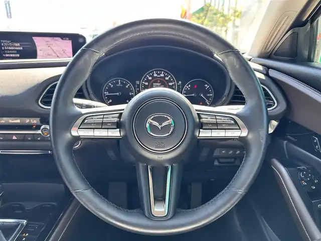 マツダ ＣＸ－３０ XD Lパッケージ 宮城県 2019(令1)年 7.2万km ジェットブラックマイカ BOSEサウンドシステム/360度セーフティパッケージ/・360度ビューモニター/・ドライバーモニタリング/CD/DVDプレーヤー＋フルセグTV/＝＝＝/iーActivsense/・スマートブレーキサポート/・AT誤発進抑制制御/・パーキングセンサー（フロント/リア）/・マツダレーダークルーズコントロール（全車速追従機能付）/・レーンキープアシストシステム/・車線逸脱警報システム/・ブラインドスポットモニタリング/・後側方接近車両検知（RCTA）/・前側方接近車両検知/・ドライバーアテンションアラート/・交通標識認識システム/クルージングトラフィックサポート/マツダコネクトナビ/・Bluetooth/・HDMI/ヘッドアップディスプレイ/ビルトインETC/ドライブレコーダー/パワーバックドア/本革シート/運転席メモリー機能付パワーシート/前席シートヒーター/ステアリングヒーター/革巻きステアリング/パドルシフト/電動パーキングブレーキ/ブレーキホールド/アダプティブLEDヘッドライト/スマートキー＆プッシュスタート/純正18インチAW/純正ラバーマット