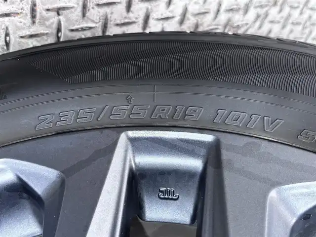 トヨタ ＲＡＶ４ アドベンチャー 大阪府 2023(令5)年 2.1万km グレーメタリック ４ＷＤ　サンルーフ　エアロ　ディスプレイオーディオ　バックカメラ　ＥＴＣ　ドラレコ　レザーシート　シートヒーター　シートエアコン　パワーシート　ダウンヒルアシスト　レーダークルコン　レーンアシスト