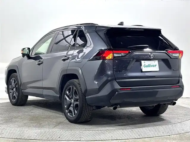 トヨタ ＲＡＶ４ アドベンチャー 大阪府 2023(令5)年 2.1万km グレーメタリック ４ＷＤ　サンルーフ　エアロ　ディスプレイオーディオ　バックカメラ　ＥＴＣ　ドラレコ　レザーシート　シートヒーター　シートエアコン　パワーシート　ダウンヒルアシスト　レーダークルコン　レーンアシスト