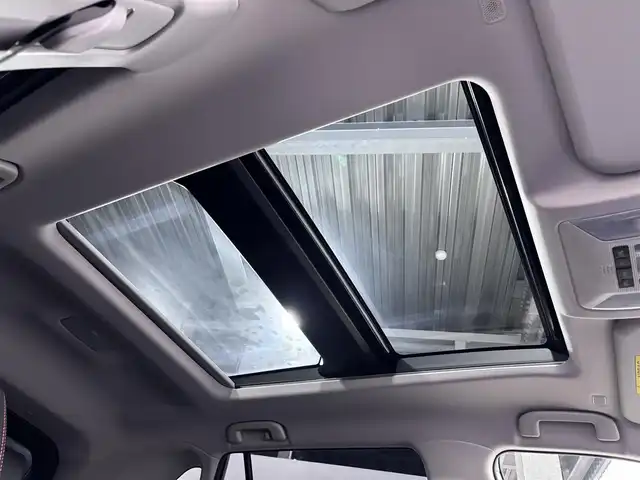 トヨタ ＲＡＶ４ アドベンチャー 大阪府 2023(令5)年 2.1万km グレーメタリック ４ＷＤ　サンルーフ　エアロ　ディスプレイオーディオ　バックカメラ　ＥＴＣ　ドラレコ　レザーシート　シートヒーター　シートエアコン　パワーシート　ダウンヒルアシスト　レーダークルコン　レーンアシスト