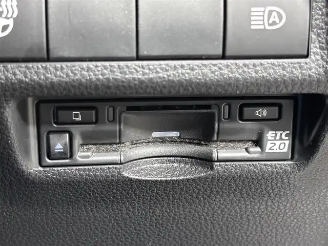 トヨタ ＲＡＶ４ アドベンチャー 大阪府 2023(令5)年 2.1万km グレーメタリック ４ＷＤ　サンルーフ　エアロ　ディスプレイオーディオ　バックカメラ　ＥＴＣ　ドラレコ　レザーシート　シートヒーター　シートエアコン　パワーシート　ダウンヒルアシスト　レーダークルコン　レーンアシスト