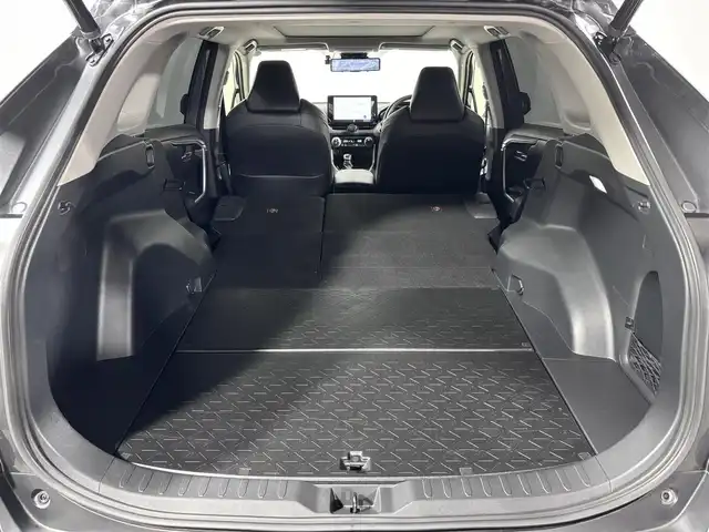 トヨタ ＲＡＶ４ アドベンチャー 大阪府 2023(令5)年 2.1万km グレーメタリック ４ＷＤ　サンルーフ　エアロ　ディスプレイオーディオ　バックカメラ　ＥＴＣ　ドラレコ　レザーシート　シートヒーター　シートエアコン　パワーシート　ダウンヒルアシスト　レーダークルコン　レーンアシスト
