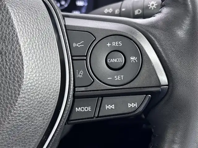 トヨタ ＲＡＶ４ アドベンチャー 大阪府 2023(令5)年 2.1万km グレーメタリック ４ＷＤ　サンルーフ　エアロ　ディスプレイオーディオ　バックカメラ　ＥＴＣ　ドラレコ　レザーシート　シートヒーター　シートエアコン　パワーシート　ダウンヒルアシスト　レーダークルコン　レーンアシスト