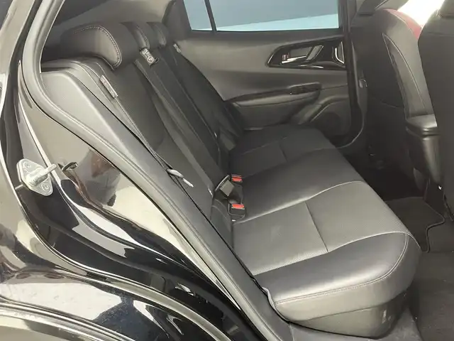 トヨタ プリウス Z 兵庫県 2023(令5)年 2.4万km アティチュードブラックマイカ 純正コネクトナビ(フルセグ/USB/Bluetooth)/全方位カメラ/パノラマルーフ/追従型クルーズコントロール/ブラインドスポットモニター/置くだけ充電/デジタルインナーミラー/パワーバックドア/パワーシート/シートヒーター/エアシート/レザーシート/クリアランスソナー/純正19インチアルミホイール/純正フロアマット/オートライト/オートマチックハイビーム/LEDヘッドライト