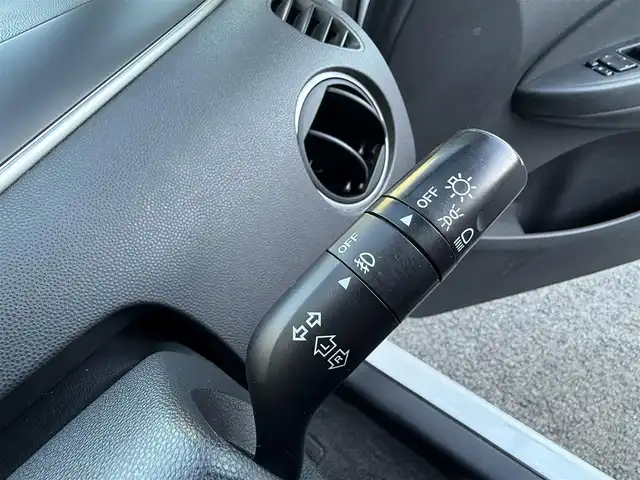 マツダ ビアンテ アイ・ストップスマートED Ⅱ 長崎県 2011(平23)年 6.8万km クリスタルホワイトパールマイカ 両側パワースライドドア/ディーラーOPナビ/・Bluetooth接続/・ワンセグTV/バックカメラ/ETC/HIDヘッドライト/フォグライト/コーナーセンサー/アイドリングストップ/横すべり防止装置/リモコンキー