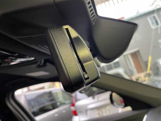 ＢＭＷ ＢＭＷ ｉＸ１ xDrive30 Mスポーツ 東京都 2024(令6)年 2.1万km サファイアブラックP 法人ワンオーナー/純正ナビ/全方位カメラ・バックカメラ/純正１８インチアルミ/パワーバックドア/D席メモリーパワーシート/N席パワーシート/ハーフレザーシート/シートヒーター/エアシート/BMW　ADVANCED　CAR　EYE３．０PRO/ETC/ルーフレール/スペアキー１本/カードキー１本/充電ケーブル/保証書・取説
