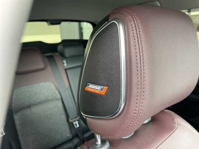 日産 オーラ G 愛知県 2023(令5)年 3.2万km ピュアホワイトパール / スーパーブラック 2トーン プロパイロット/純正9型ディスプレイオーディオナビ/全方位カメラ/クルーズコントロール/プレミアムサウンドBOSE/バックカメラ/コーナーセンサー/純正アルミホイール/ETC2.0/ブラインドスポットモニター/インテリジェントミラー/オートマチックハイビーム/ワイヤレス充電機/衝突軽減システム/フルセグ/Bluetooth/ステアリングスイッチ/スマートキー/プッシュスタート